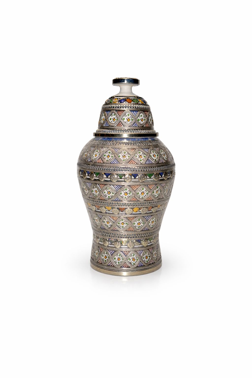 Petite jarre traditionnelle en terre cuite avec fil métallique faite main